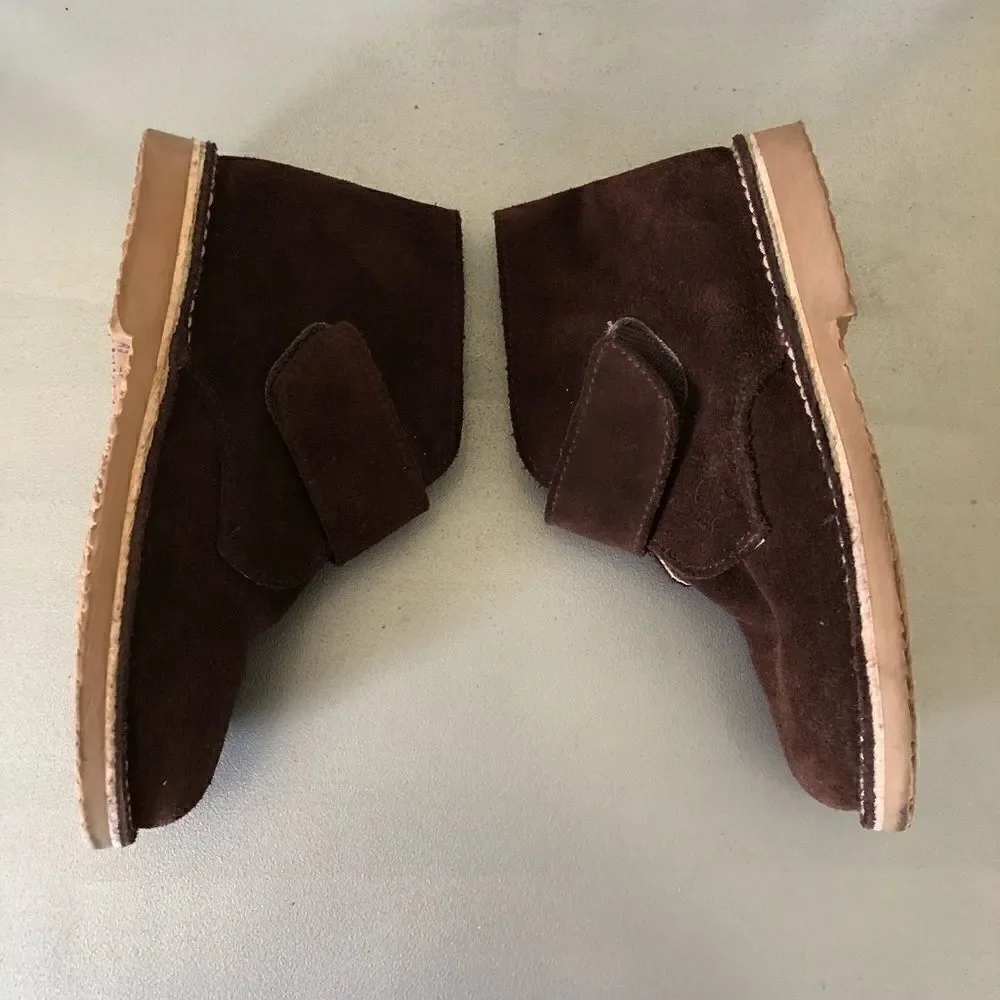 Unit Shoes‎ Brown Suede Booties